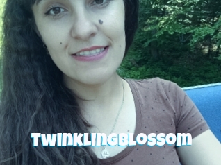 twinklingblossom Miss Gros Seins