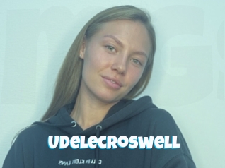 udelecroswell Miss Gros Seins