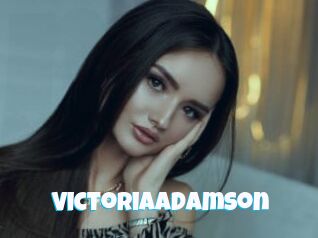 VictoriaAdamson Miss Gros Seins