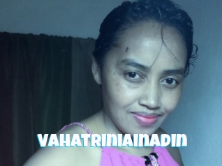 vahatriniainadin Miss Gros Seins