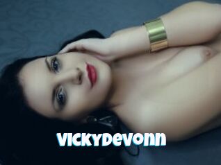 Vickydevonn