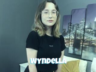 Wyndella Miss Gros Seins
