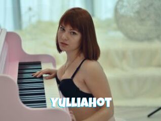 YulliaHot Miss Gros Seins